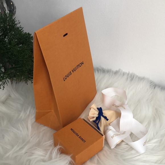 Small LV box for jewelry 💍 - Picture 12 of 15